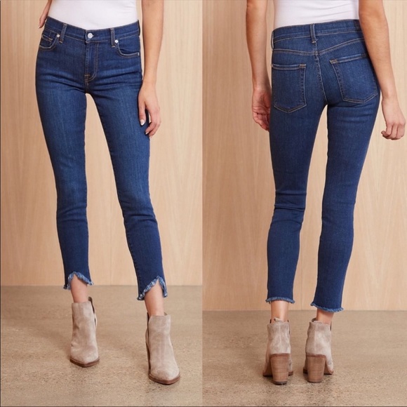 7 FOR ALL MANKIND The Ankle Skinny Dark Wash Raw Chewed Hem Size 24 Trendy - Picture 1 of 16